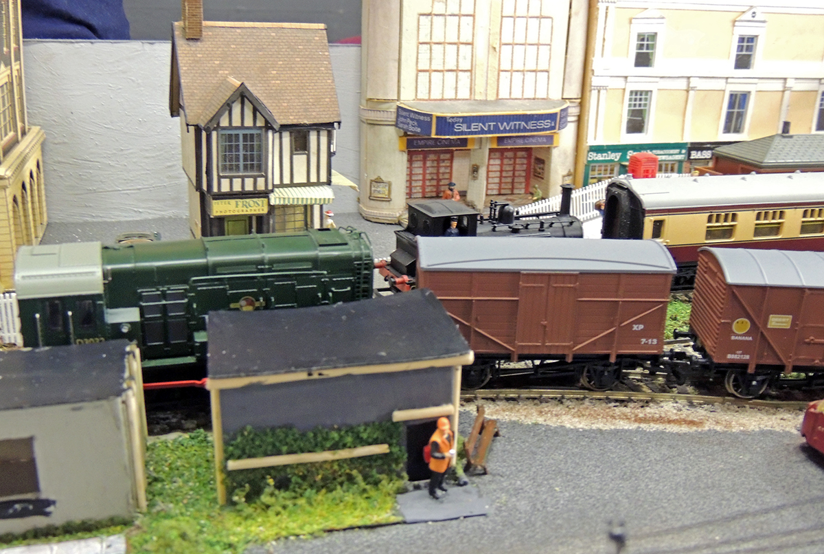 Ives & Cornwall Model Railway Billboard N & OO Gauge Available St GWR 