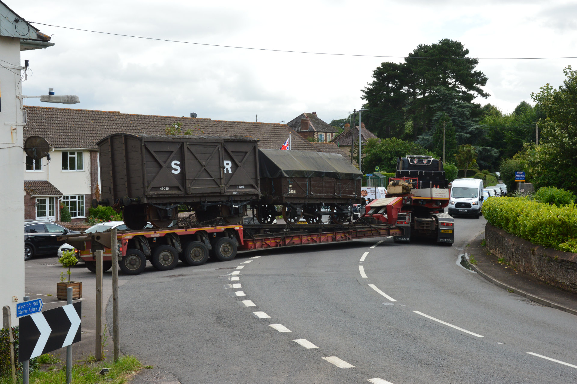 L&SWR van (SR 42XXX) and LB&SCR wagon 24291 at Washford