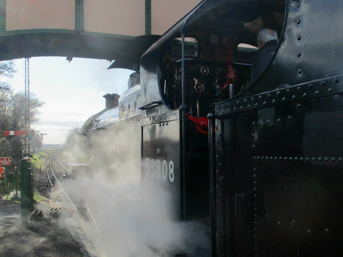 53808 on the Special Train at Ropley, 6-3-22