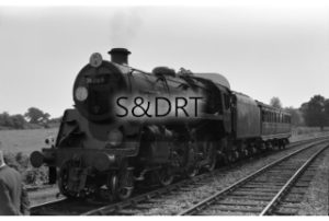 No. 76069 with inspection carriage at Oakley (nr. Basingstoke), 1961; G A Richardson