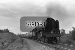 Corfe Mullen bank; 92001 on 1O94 Bradford-Bournemouth service, 1961; G A Richardson