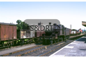 53807 leaving Templecombe Upper Yard after arriving with freight, 22-08-64