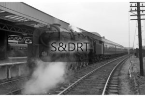 Templecombe; 92220 'Evening Star' on S&D platform, 1962 (3); G A Richardson