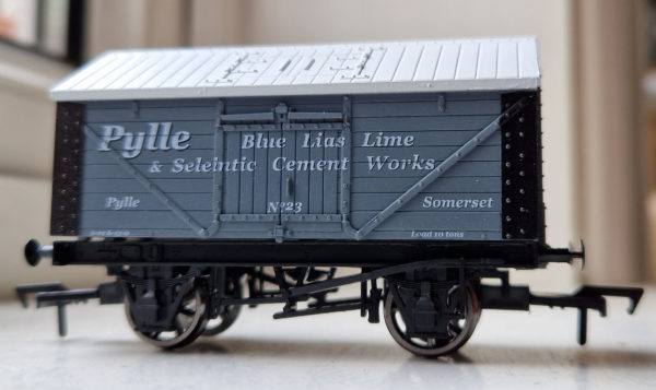 Pylle Blue Lias, Lime & Selenitic Cement Works OO gauge model wagon