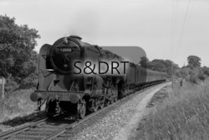 Corfe Mullen bank; 92000 on 3.40 pm Up service, 1961; G A Richardson