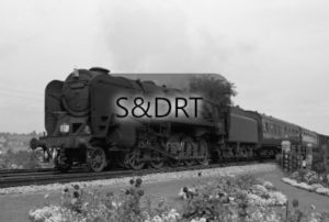 Midsomer Norton South; 92233 on 1O91 Nottingham-Bournemouth service, 1962; G A Richardson