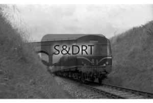 DMU in Cliff cutting between Shillingstone and Stourpaine, S&D.