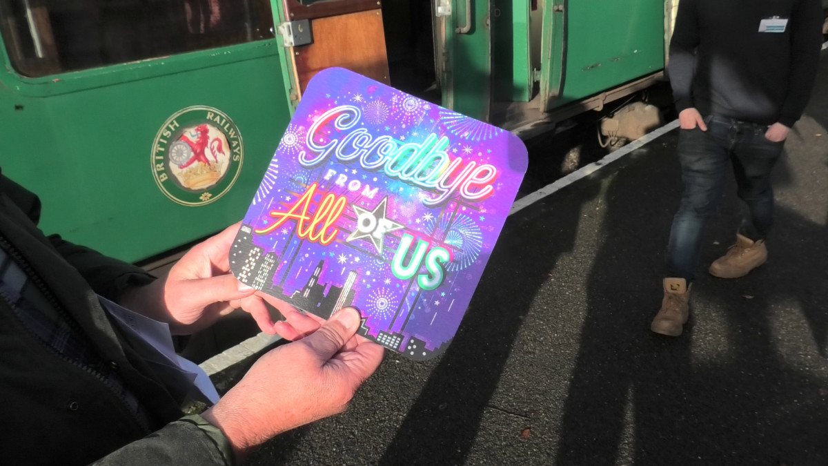 53808's leaving card - 1