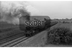 Winsor Hill; 75072 & 34042 'Dorchester' on Up passenger service, 1962; G A Richardson