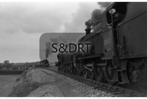 Masbury summit; 53808 on 9.08 am Birmingham-Bournemouth, plus 40563/53810 on Sheffield service, 07-61; G A Richardson