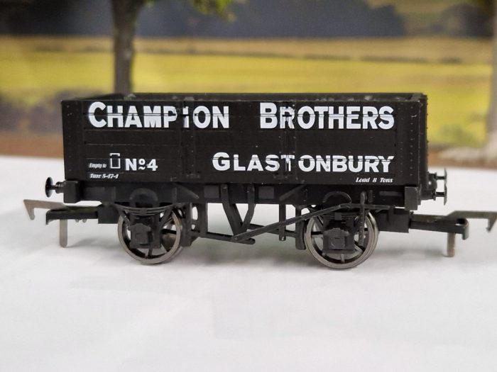 Champion Brothers, Glastonbury, wagon