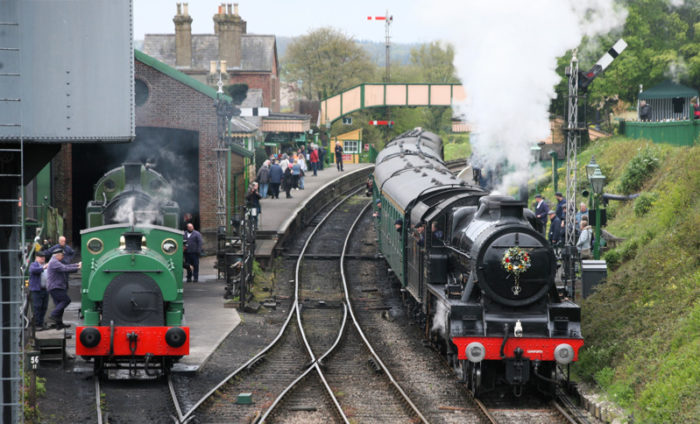 'Kilmersdon' and No. 560 'Leander' at Ropley 26-04-24.