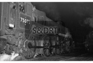 Shillingstone; 75072 arriving at station on Down service, flash-lit (photo 2 of sequence); G A Richardson