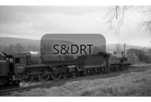 Shillingstone; 40537 & 73050 on 7.47 am SSO Bradford-Bournemouth, 1959 (1); G A Richardson