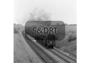 Masbury summit; 92004 on Bournemouth-Manchester service, 28-07-62; G A Richardson